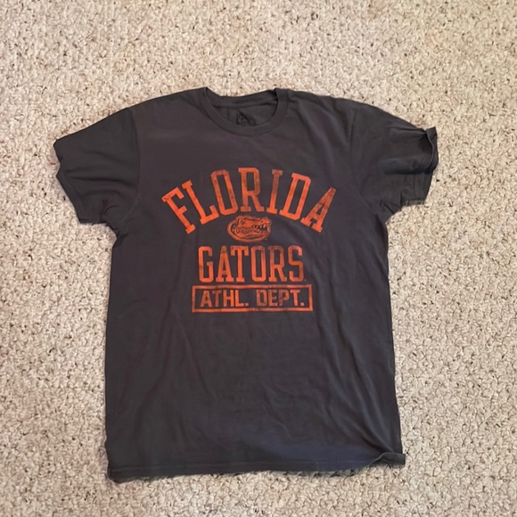 Gators Tee shirt - Picture 1 of 1